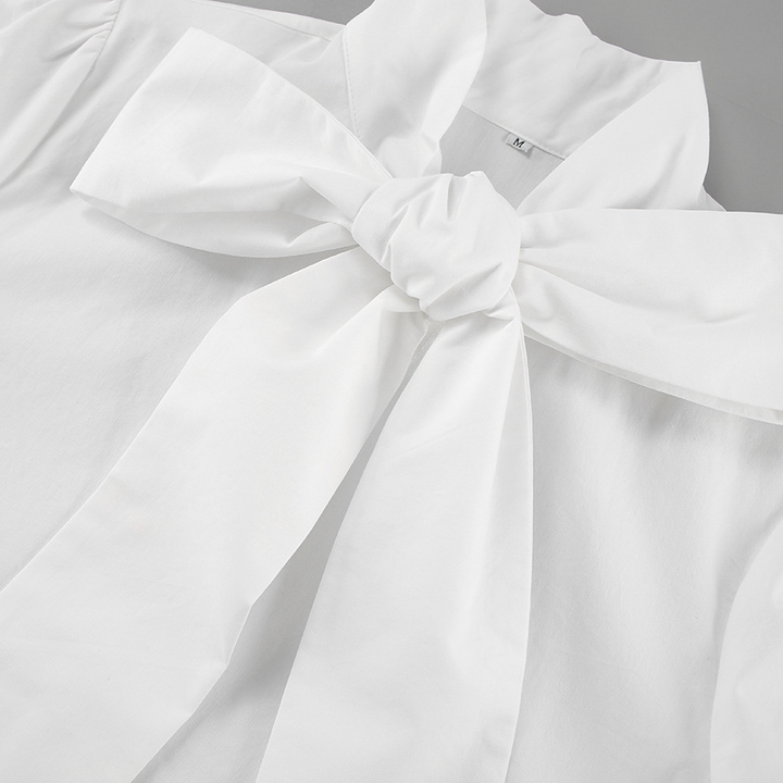 Dam Vit Blus | Eleganta Båge Knyt Hals och Tidlös Stil