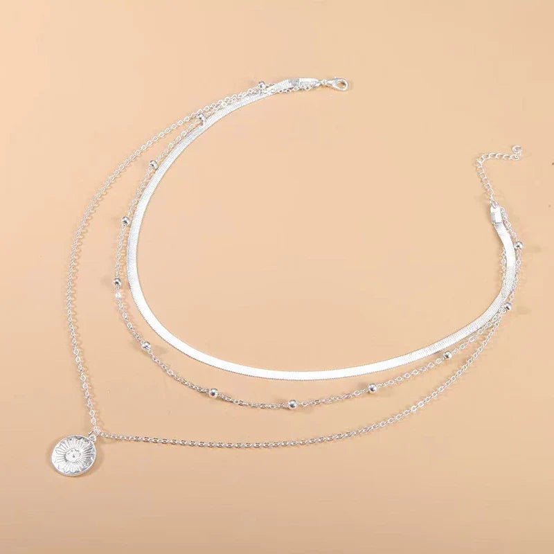 Sylvia | Silver Trippellager Halsband