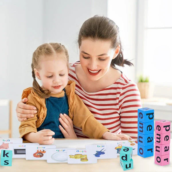 Montessori-Inspirerad Träleksak För Inlärning Av Engelsk Stavning