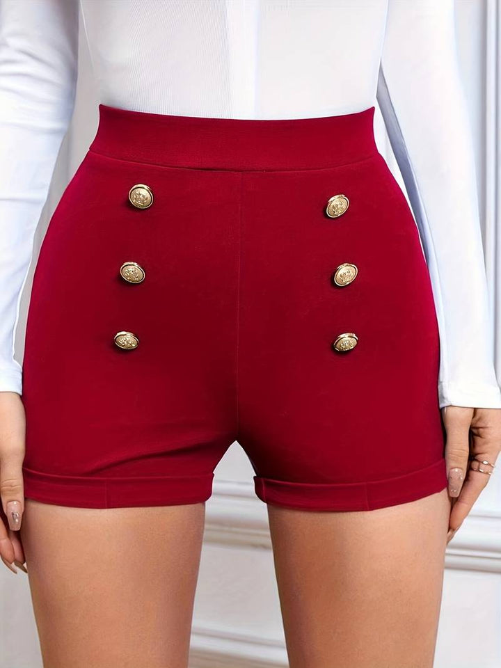 Alethea | Snygga Damer Sommarshorts med Dekorativa Knappar