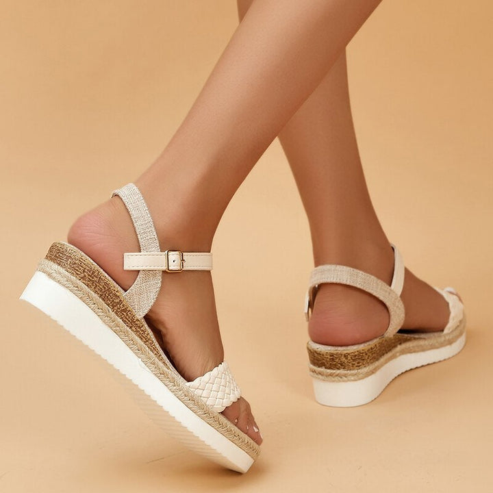 Azmira | Fotledsrem Ortopediska Sandaler