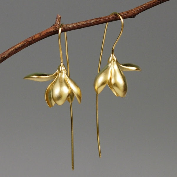 Magnolia Blomma Dingla Örhängen  | Eleganta Droppe Blommig Smycken