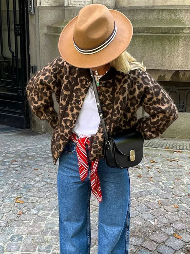 Xelara | Damer Leopardtryck Sticka Kofta