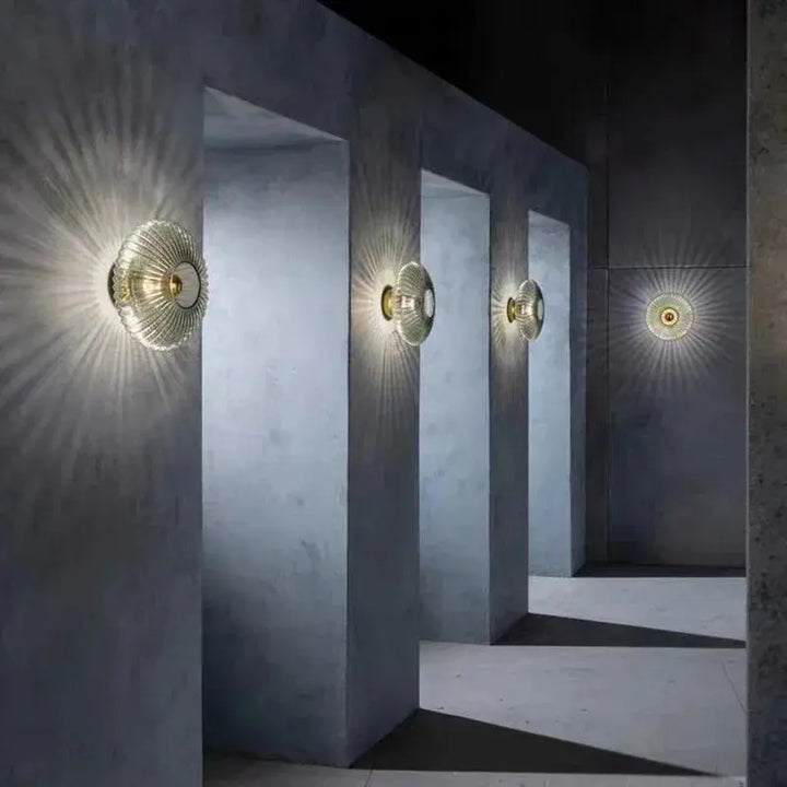 Nordisk Glas Vägglampa | Väggbelysning För Moderna Interiörer