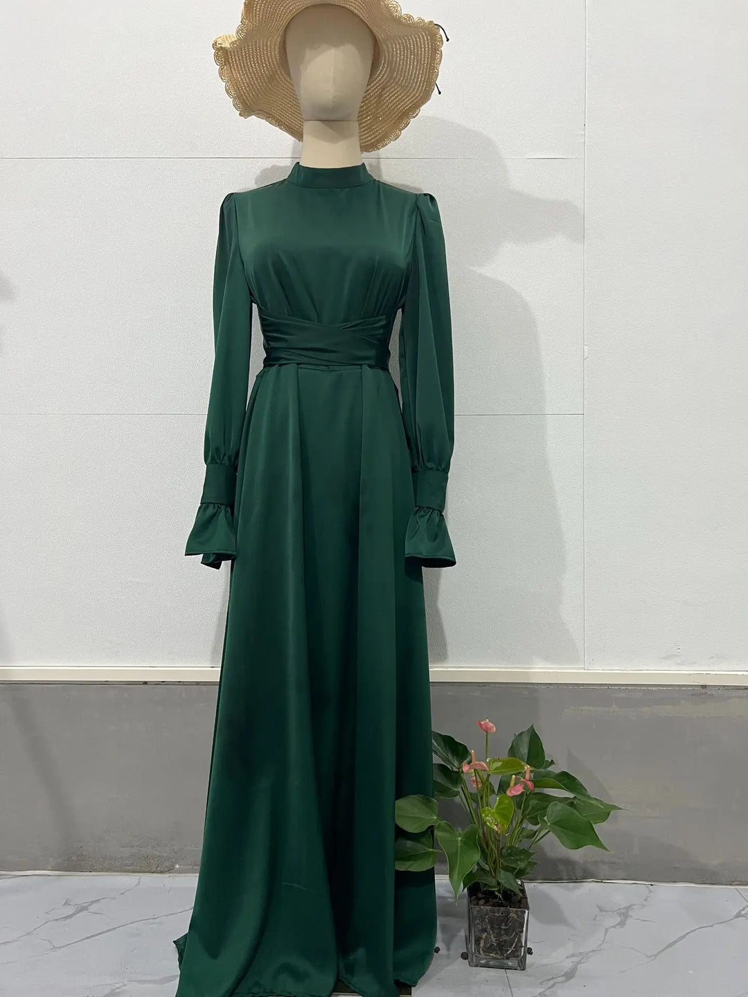 Adele | Eleganta Långärmad Klänning för Kvinnor