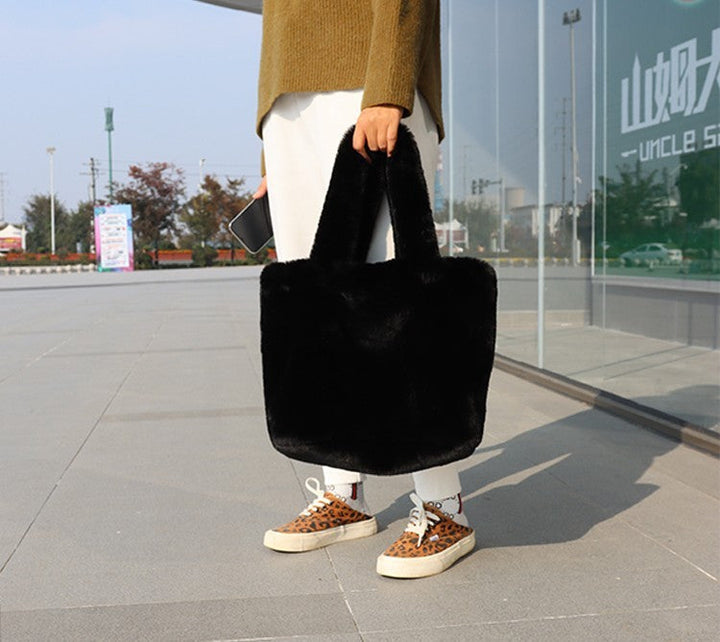 Dam Mjuk Fluffig Tote Handväska Med Rymlig Interiör