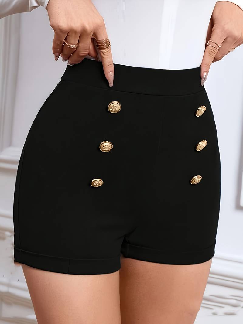 Alethea | Snygga Damer Sommarshorts med Dekorativa Knappar