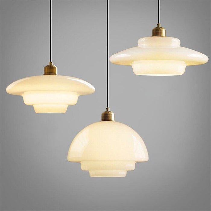 Yandir | Hängande lampa med mjölkvit skärm för retro och moderna interiörer