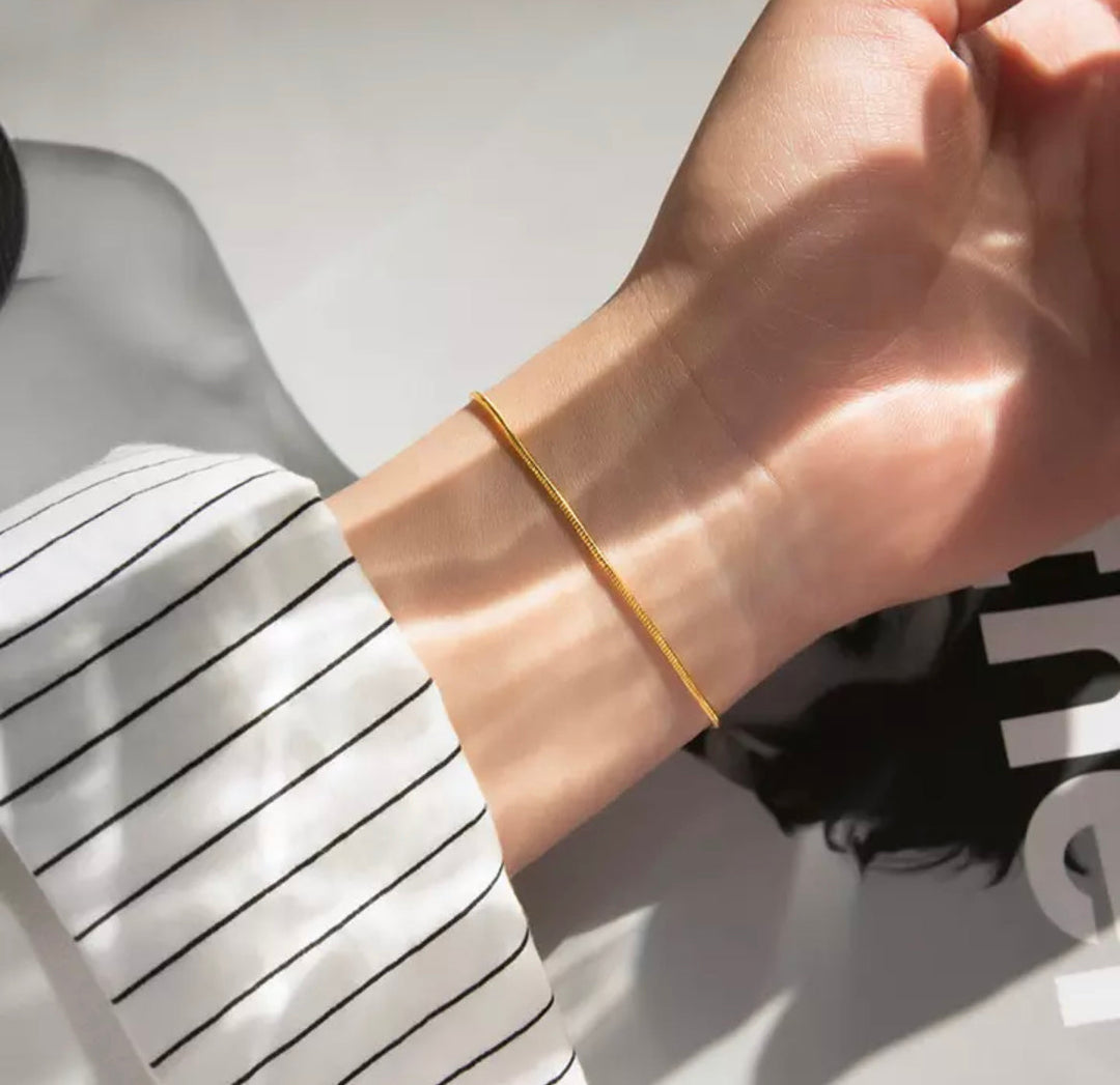 Colette | Minimalistiskt Ormkedjearmband