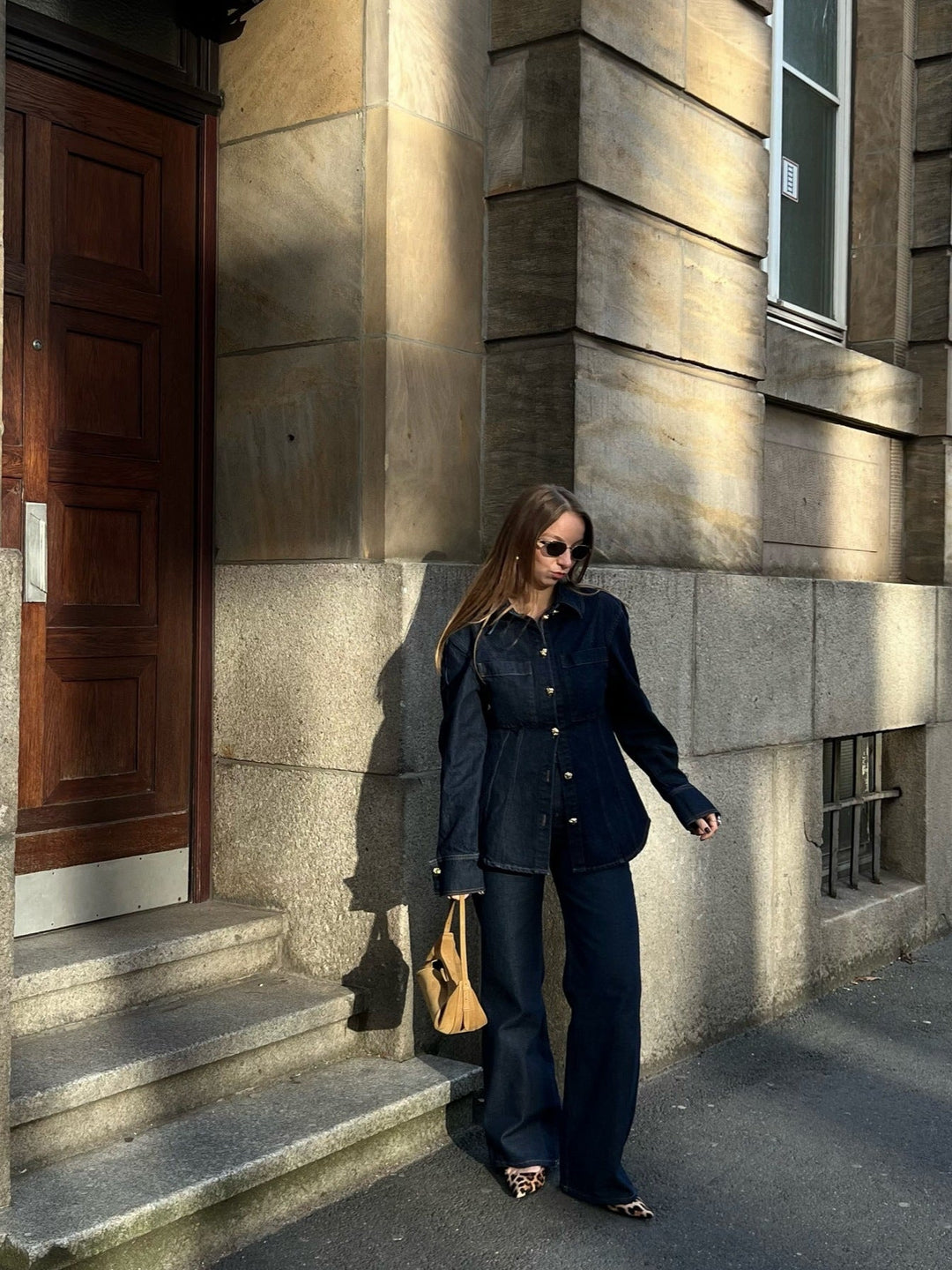 Dam Denim Stil Uppsättning | Utsvängda Jeans Och Blus Klädsel