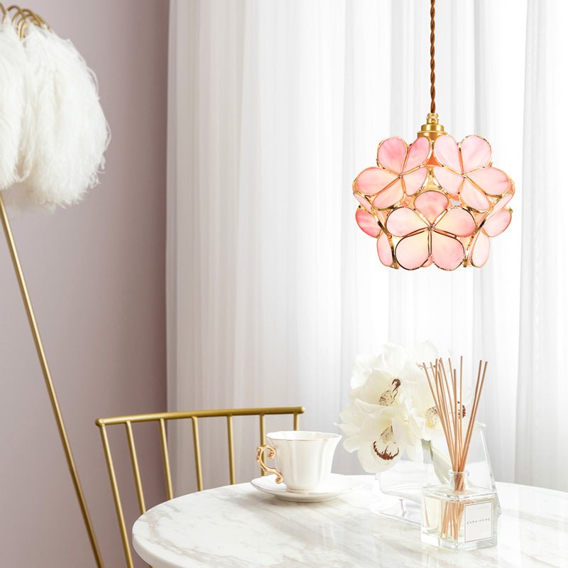 Stüna Bloom | Modern Blomformad Pendellampa