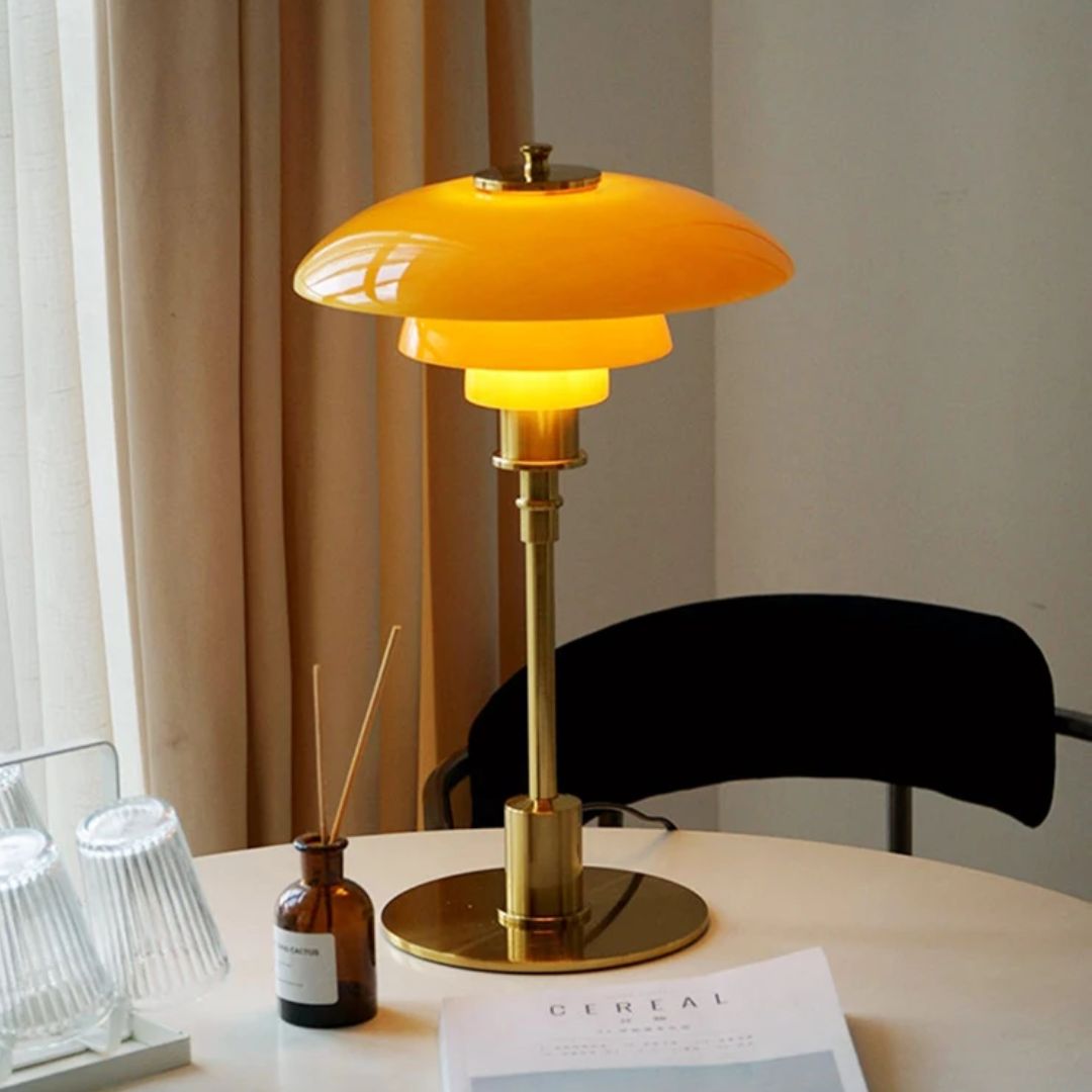 Nordisk Formgivare Bordslampa | Skandinavisk Stil