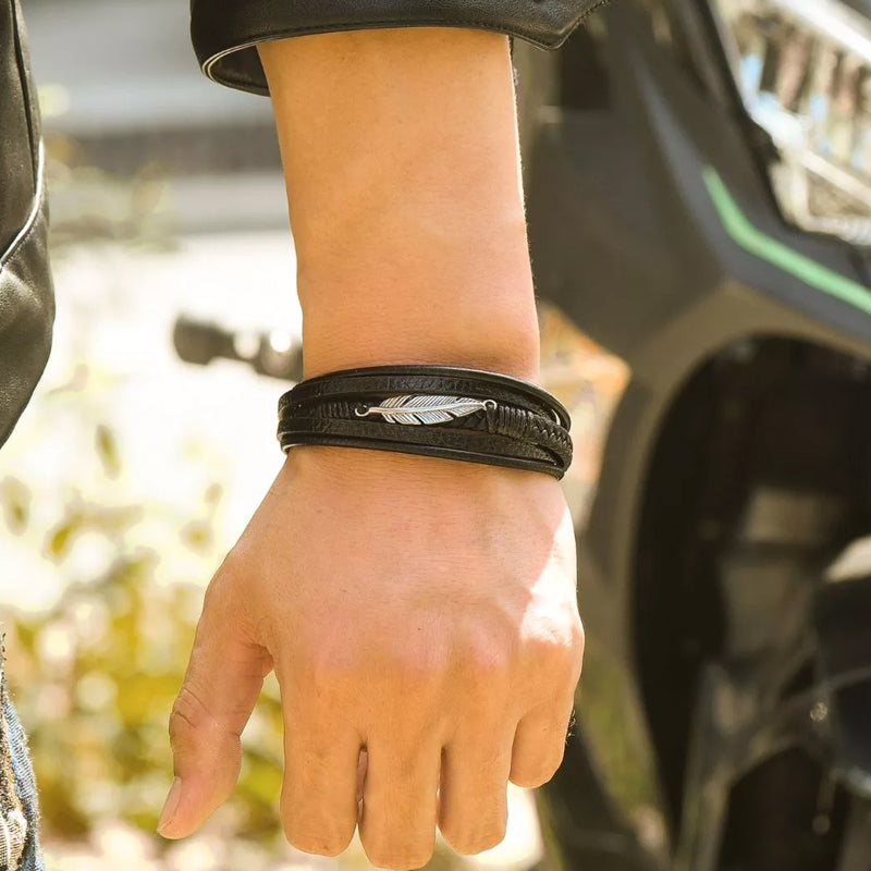 Herr Läder Stil Armband med Fjäderdesign